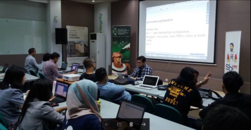 Seminar Workshop Bisnis Online SB1M di Blitar