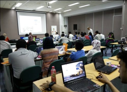 Seminar Workshop Internet Marketing SB1M di Jogja Yogyakarta