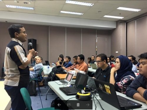 Seminar Workshop Internet Marketing SB1M di Banjarmasin