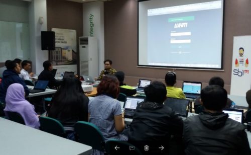 Kursus Membuat Website Profesional di Cianjur
