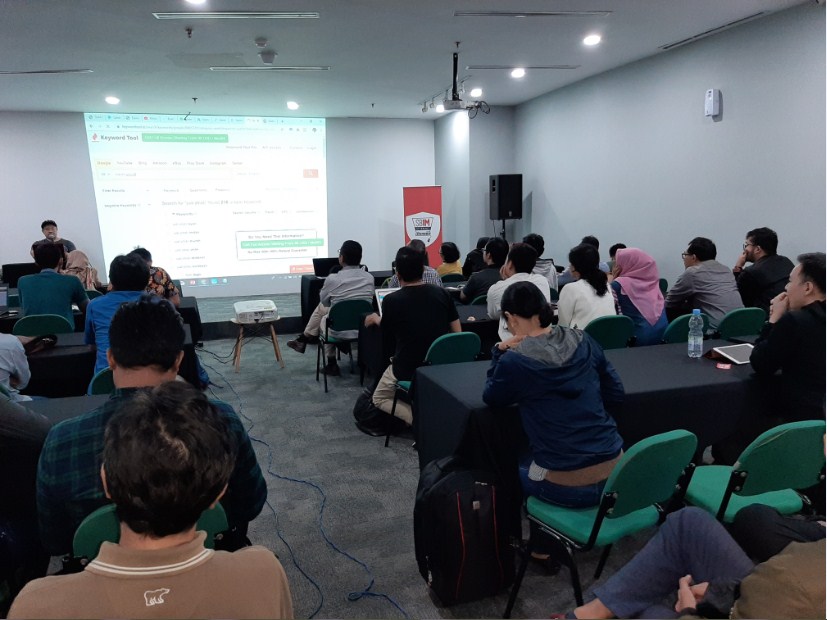 Kursus belajar bisnis online di Padang